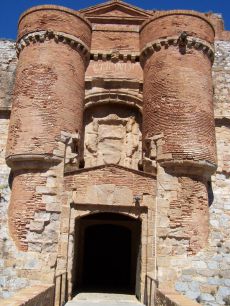 Porte intérieure du Fort